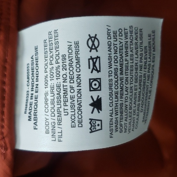 NWT Nike Quilted Jacket - Picture 10 of 14